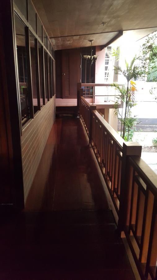 Ruean Mai Chai Khlong Amphawa Eksteriør billede